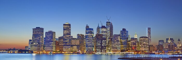 Poster  Lumières à l'intérieur des immeubles new-yorkais