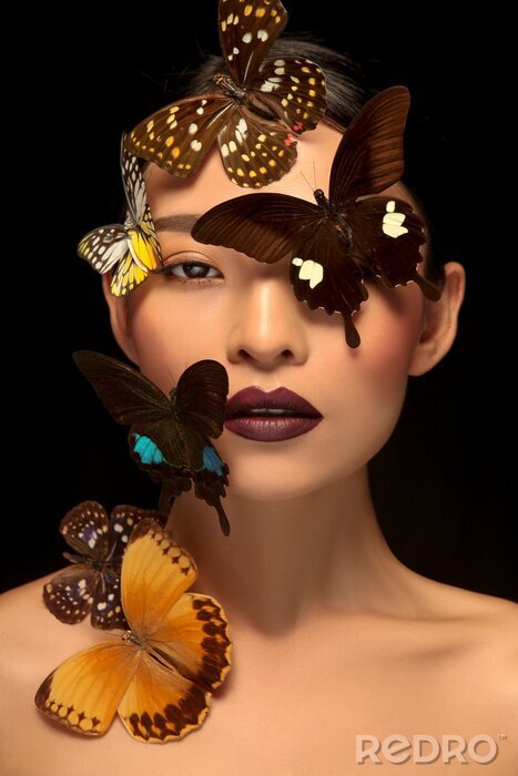 Poster  Maquillage magnifique avec des papillons