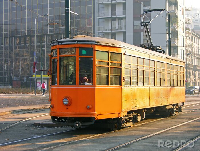 Poster  Old tram orange, à Milan, Italie