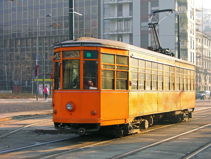 Poster  Old tram orange, à Milan, Italie