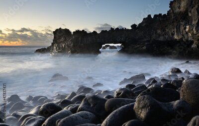 Poster  Paysage de mer calme avec des pierres