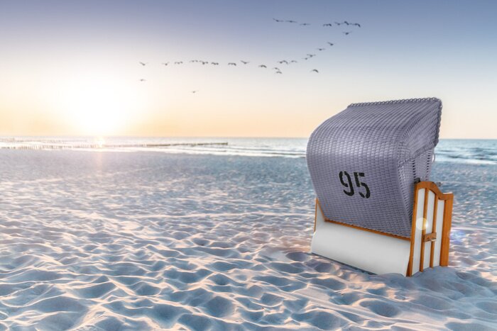 Poster  Plage et banc au bord de la mer