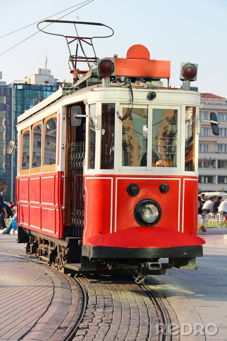 Poster  Red tram millésime à Istanbul