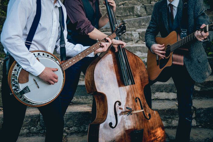 Poster  Trio de musiciens avec une guitare, banjo et contrebasse