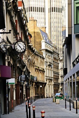 Poster  Ville et rues de Londres avec des bâtiments