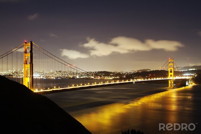 Sticker  Architecture illuminée bord de fleuve