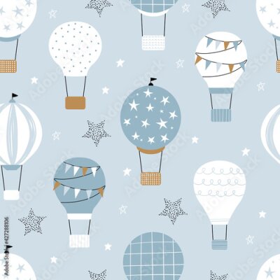 Papier peint à motif  Ballons bleus pastel dans le ciel