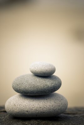 Sticker  cailloux empilés sur un fond de rock