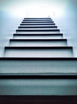 Sticker  escalier blanc regardant