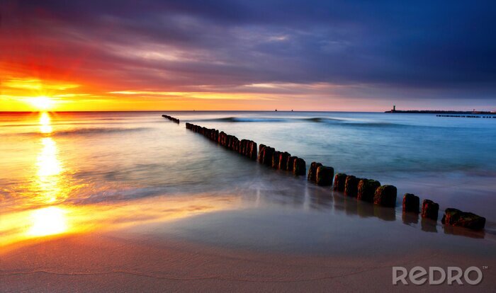 Sticker  Grande plage et brise-lames