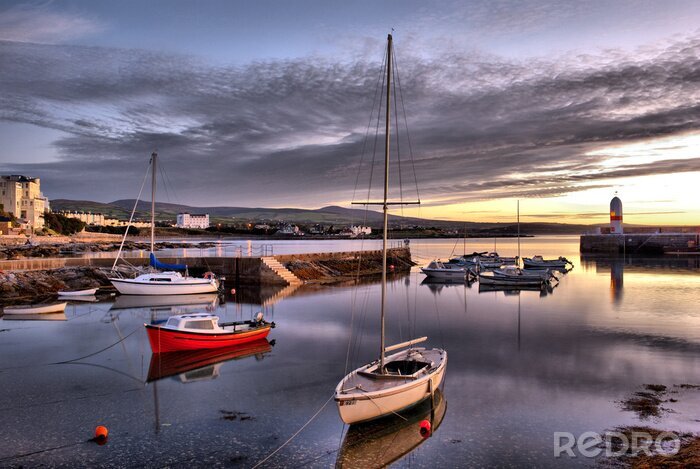 Sticker  HDR - Bateaux dans le port avec le phare