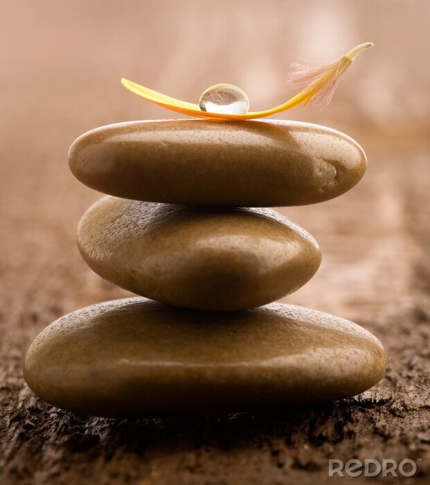 Sticker  Massage avec des pierres chaudes