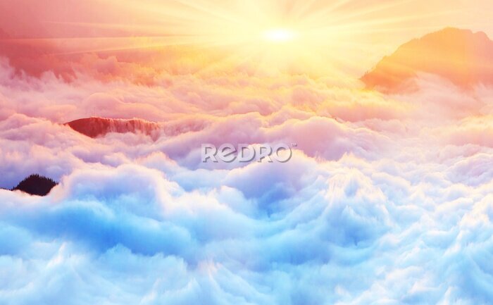 Sticker  Mer de nuages illuminée par le Soleil