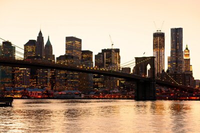 Panorama immeubles sous les nuages