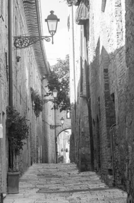 Ruelle noir et blanc Italie