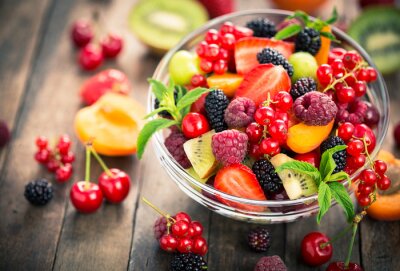Sticker  Salade de fruits frais dans le bol