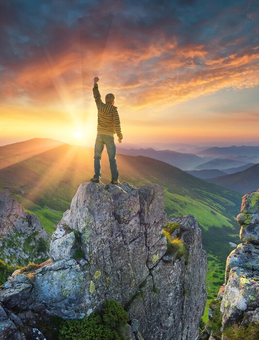 Sticker  Silhouette d'un champion sur le sommet de la montagne. Concept de vie active.