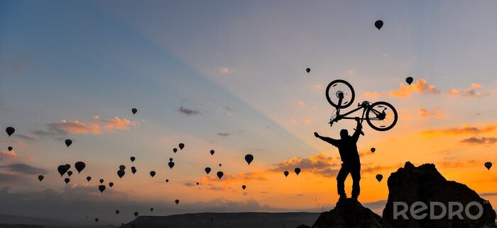 Sticker  Sıradışı bisikletçi ve GÜÇ gösterisi