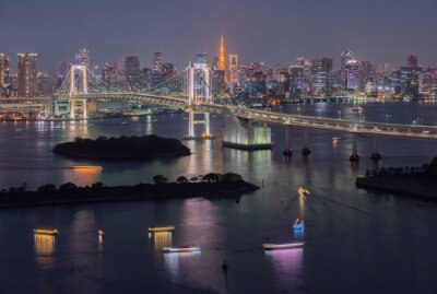 Baie de Tokyo au pont de l'arc-en-ciel
