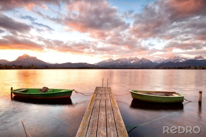 Tableau  Barques vertes passerelle en bois
