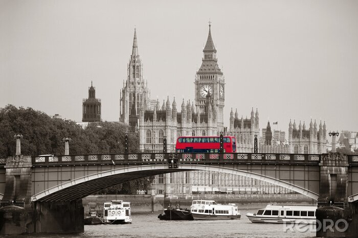 Tableau  Bus rouge et Londres en gris
