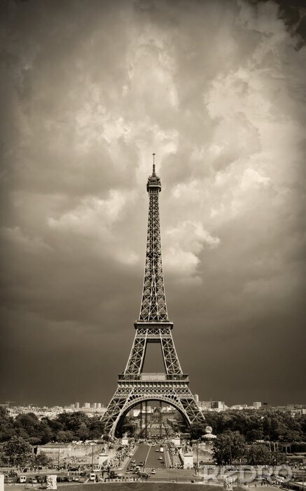 Tableau  Ciel orageux et architecture