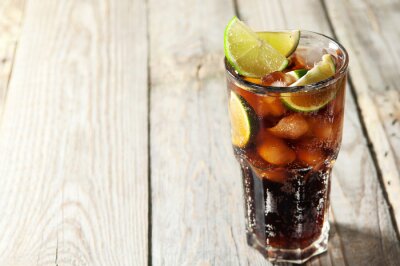 Tableau  Cocktail avec du cola et de glace
