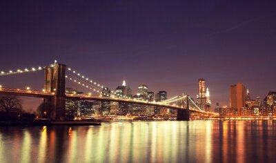 Tableau  Colorful horizon de nuit du centre-ville de New York, New York, USA.