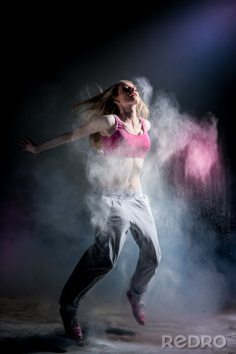 Tableau  Danseuse dans un intérieur sombre