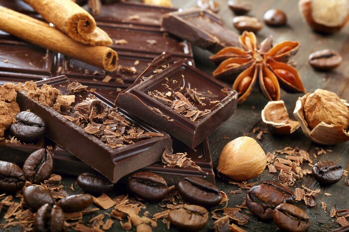 Tableau  Dark chocolate with coffee beans cinnamon and star anise