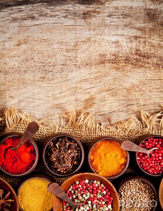 Tableau  Épices sur une table en bois