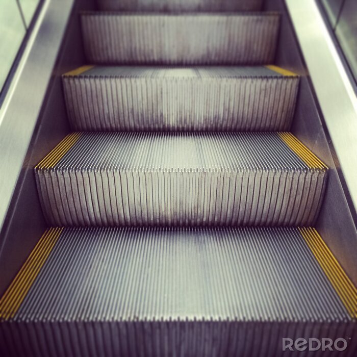 Tableau  Escalateur qui monte