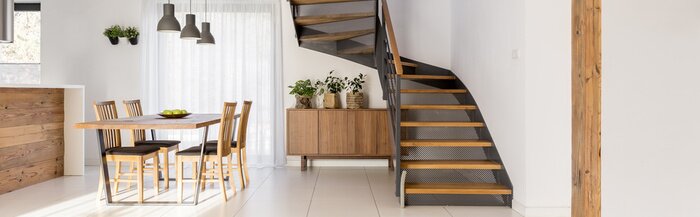 Tableau  Escalier dans la salle à manger