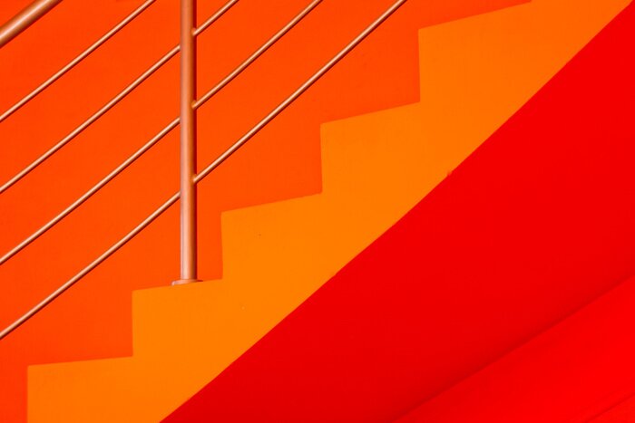 Tableau  escalier orange sur fond orange