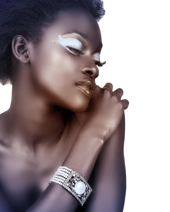 Tableau  Femme africaine en sépia bleu et brun.