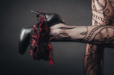 Tableau  Femme sexy en lingerie érotique noire