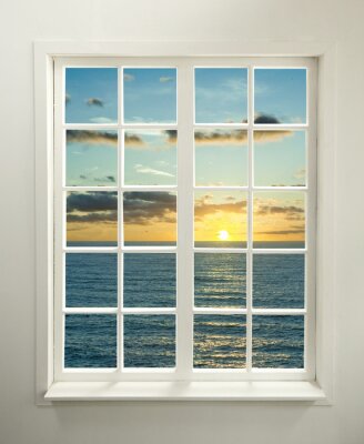 Fenêtre à la mode et coucher de soleil