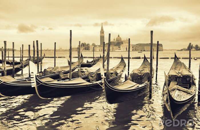 Tableau  Gondoles dans les tons sépia