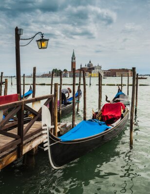 Tableau  Gondoles le matin à Venise