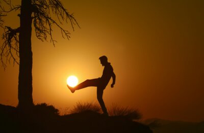 Tableau  Homme avec le soleil en guise de boule
