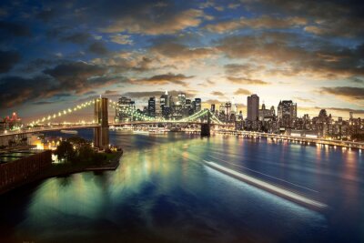 Tableau  Incroyable paysage urbain de New York - prise après le coucher du soleil