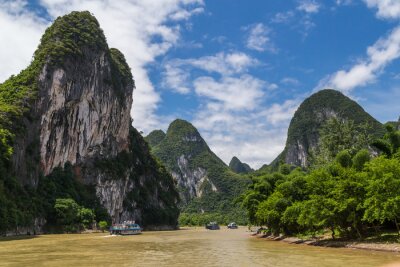 Tableau  Karst montagnes et calcaire pic de Li rivière en Chine