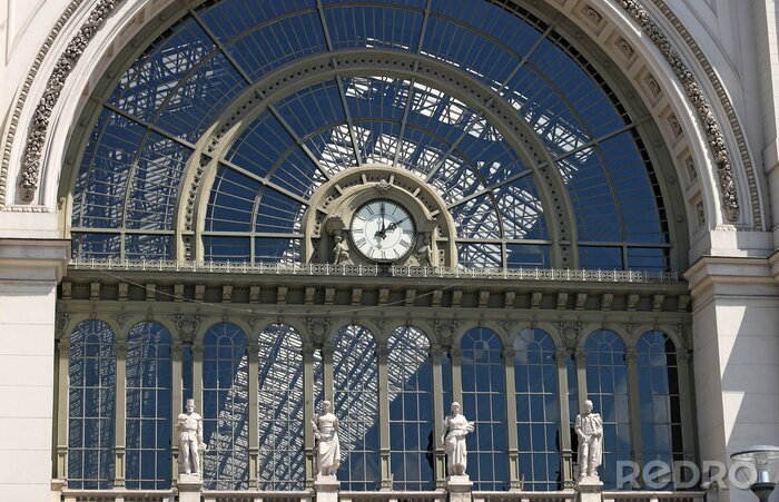 Tableau  Keleti horloge de la gare de Budapest Hongrie