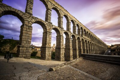 Le célèbre aqueduc antique à Segovia, Castilla y Leon, Espagne