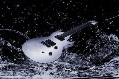Musique et guitare sur l'eau