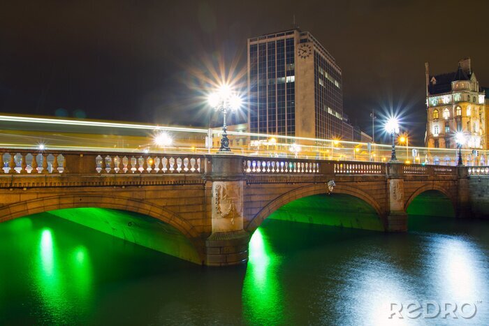 Tableau  O'Connell Bridge Street à Dublin la nuit, de l'Irlande
