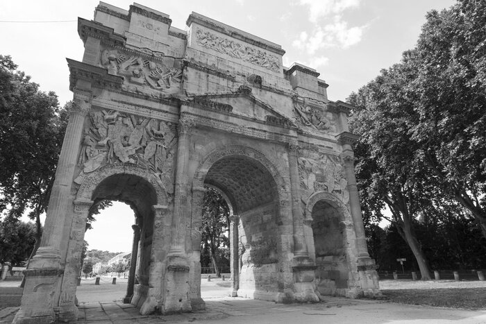 Tableau  Orange, Arc romain