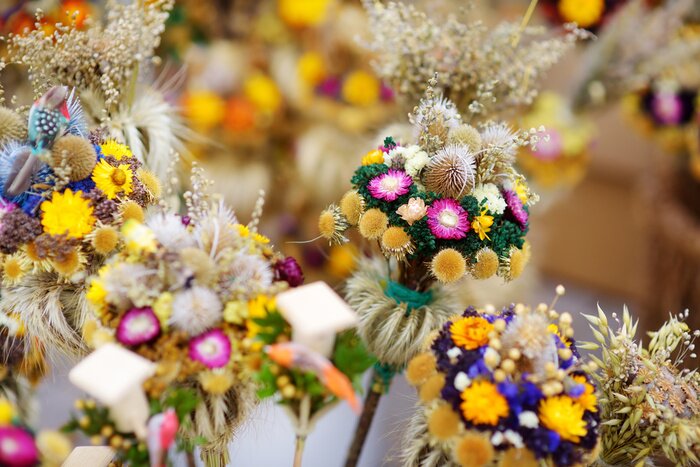 Tableau  Palmiers de Pâques avec des fleurs des champs séchées