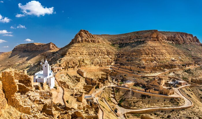 Tableau  Panorama de Chenini, un village berbère fortifié en Tunisie du Sud