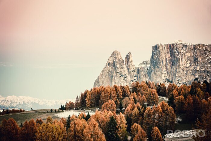 Tableau  Paysage d'automne vintage avec des montagnes